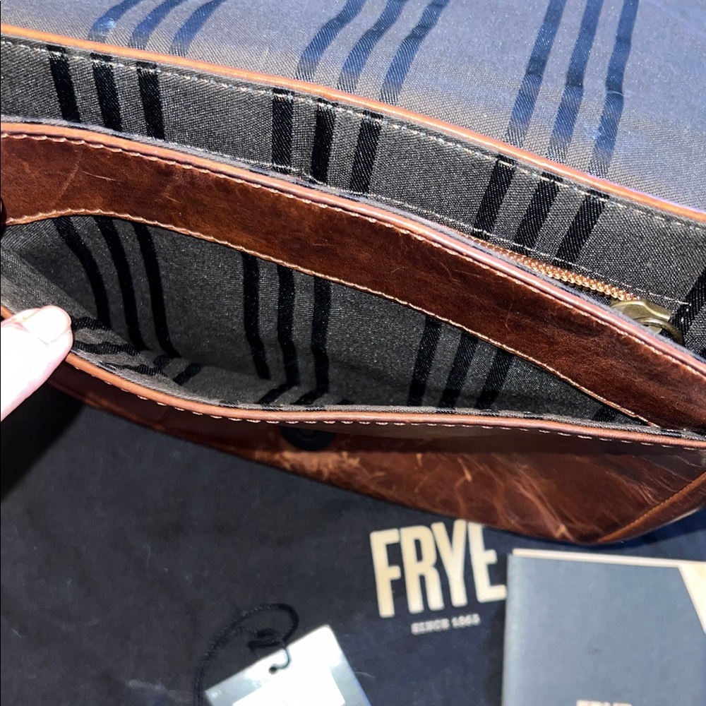 Frye Melissa Whipstitch Saddle Crossbody Bag in Cognac - Picture 6 of 12